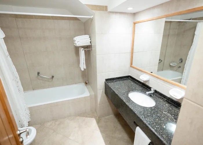 Huinid Bustillo Hotel & Spa